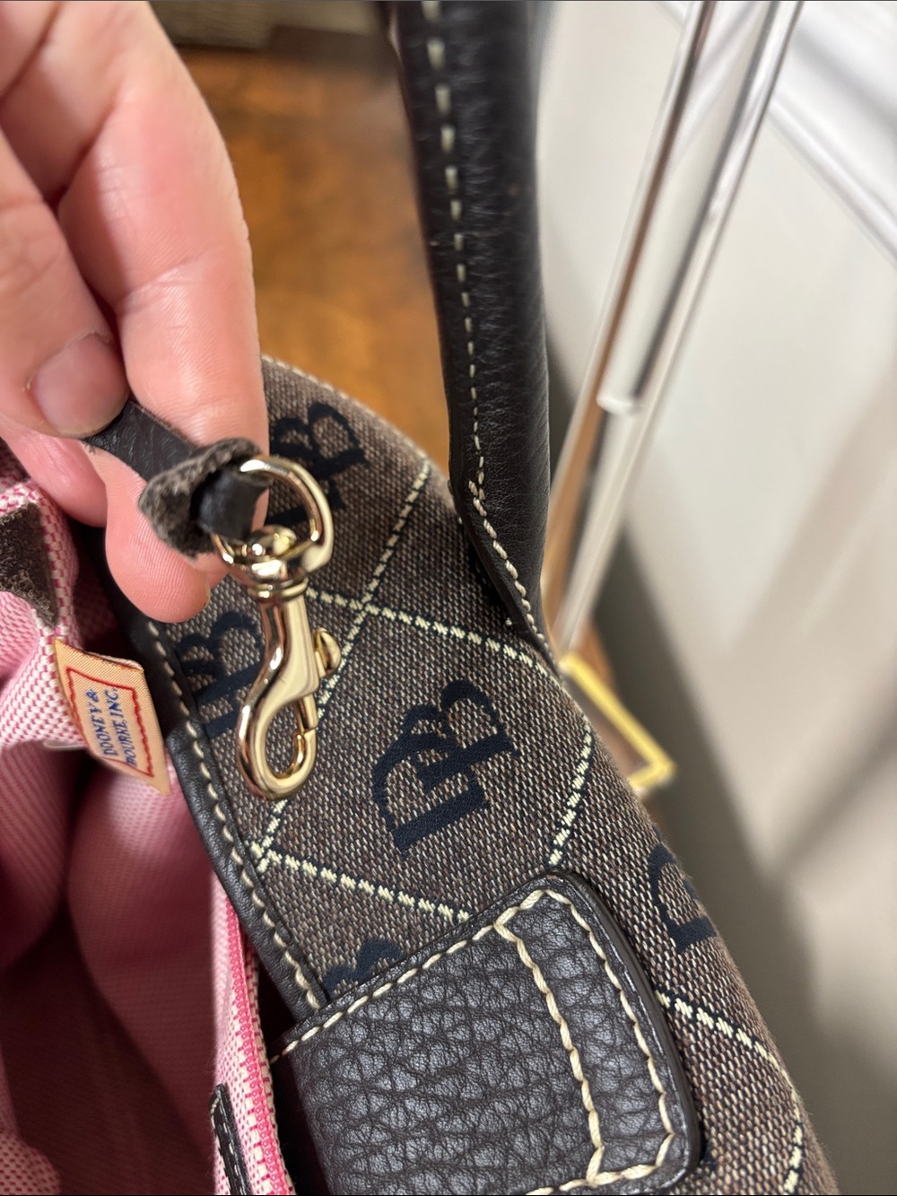 Dooney & Bourke Brown Signature Tote Bag with Logo Clasp Lock Hardware - Picture 11 of 13